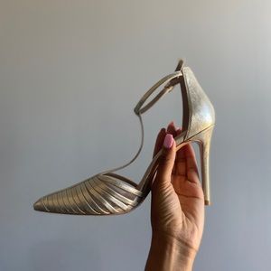 Gold Heel